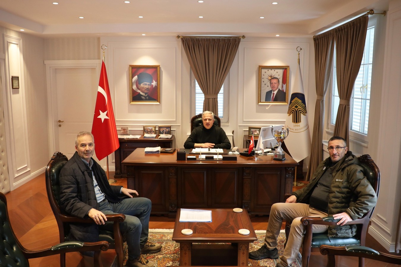 BAŞKAN ACAR'A ZİYARET