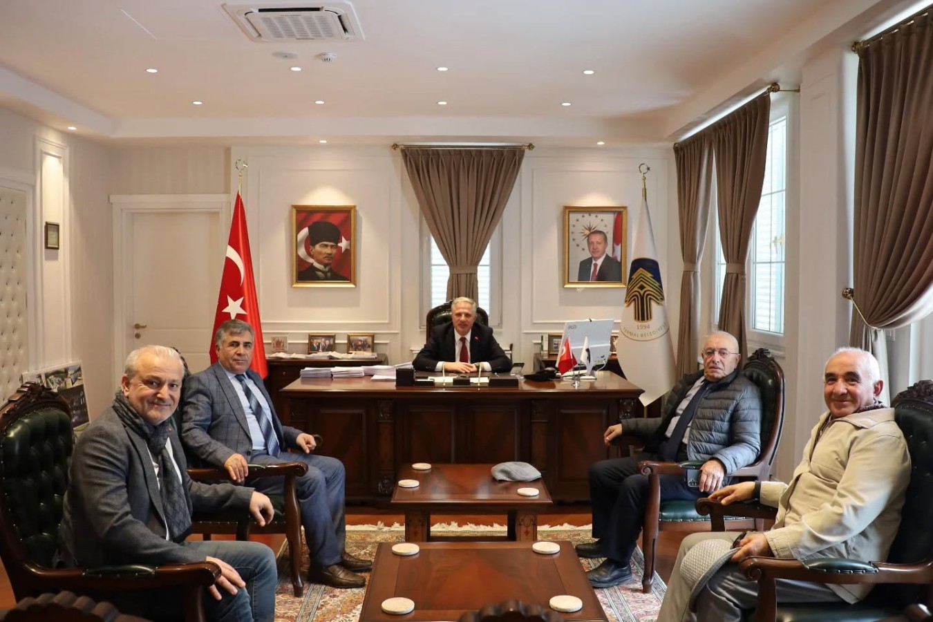 BAŞKAN ACAR'A ZİYARET