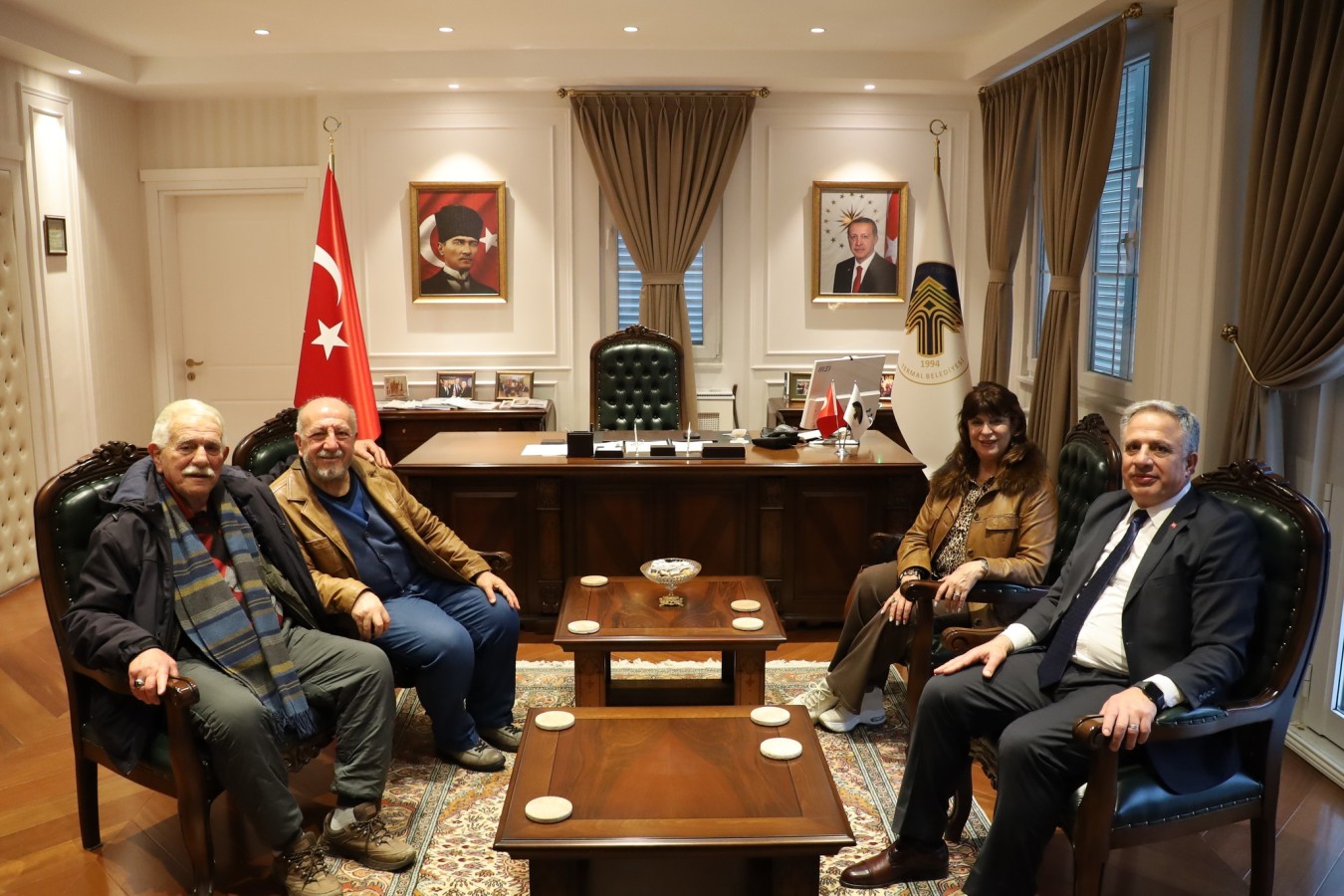 BAŞKAN ACAR'A ZİYARET