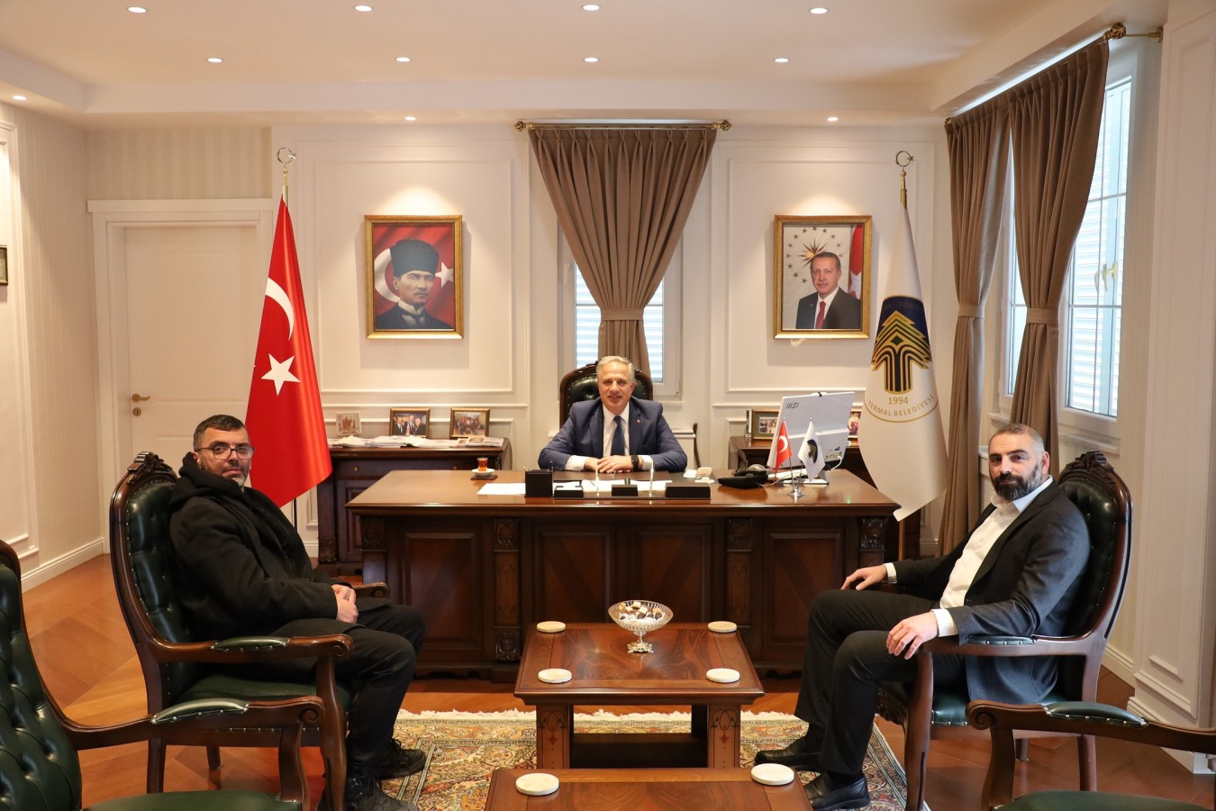BAŞKAN ACAR'A ZİYARET