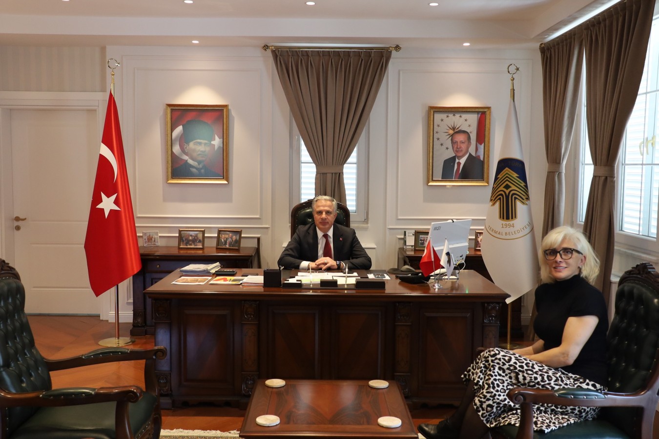 BAŞKAN ACAR'A ZİYARET