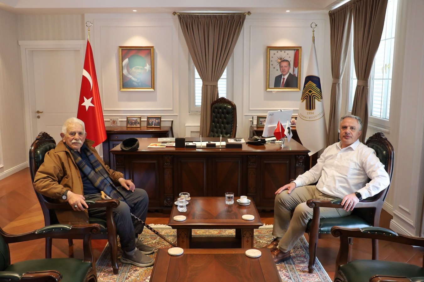 BAŞKAN ACAR'A ZİYARET