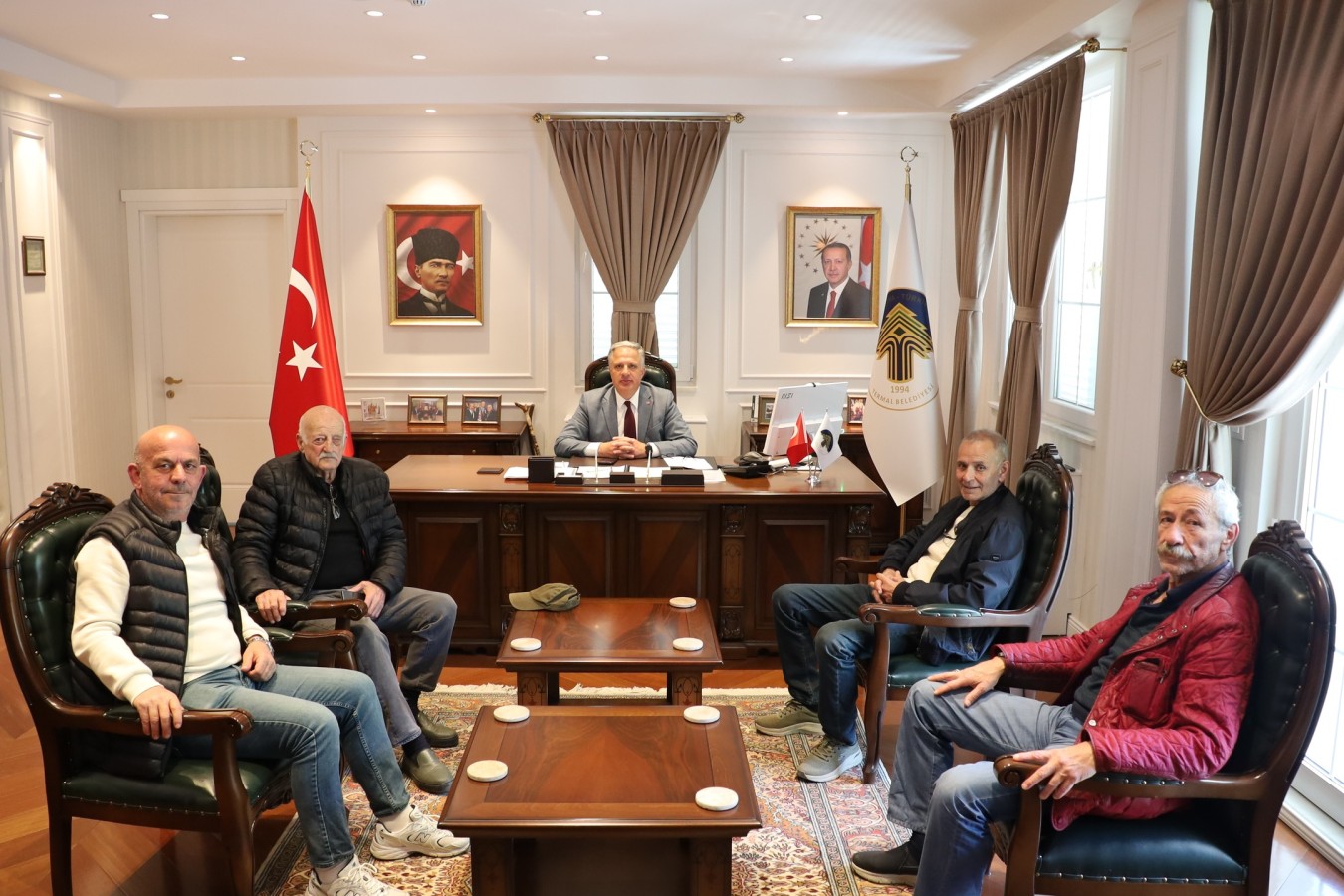 BAŞKAN ACAR'A ZİYARET